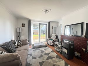 Photo 11- click for photo gallery